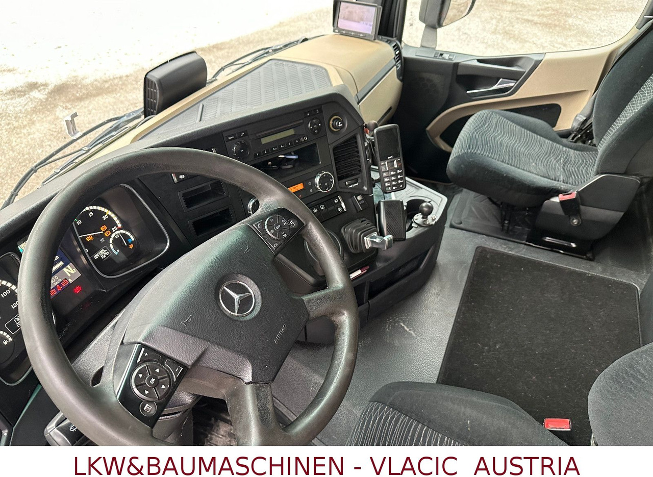 Mercedes-Benz Actros 1840 ADR - Sattelzugmaschine: das Bild 4 Mercedes-Benz Actros 1840 ADR - Sattelzugmaschine: das Bild 4