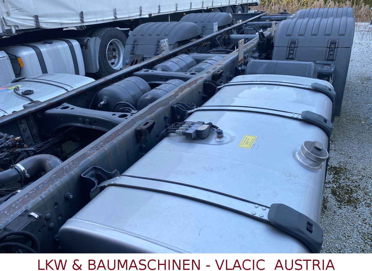 Scania R420 Fahrgestell - Fahrgestell LKW: das Bild 3 Scania R420 Fahrgestell - Fahrgestell LKW: das Bild 3