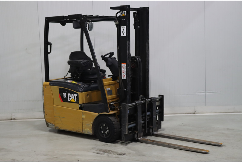 Caterpillar EP16CPNT - Elektrostapler: das Bild 1 Caterpillar EP16CPNT - Elektrostapler: das Bild 1