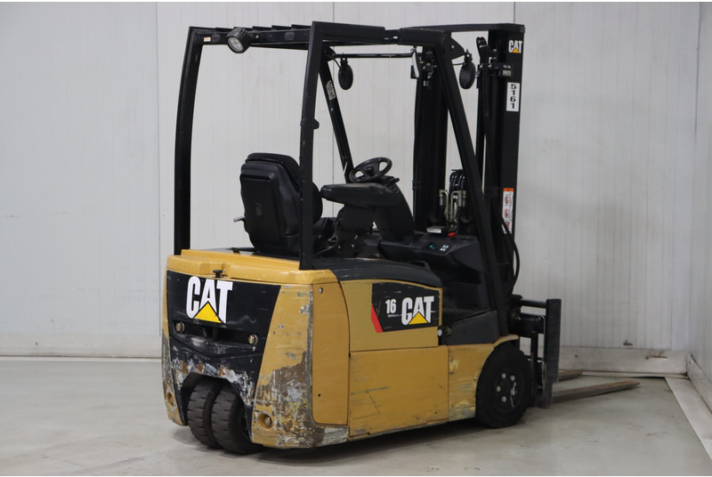 Caterpillar EP16CPNT - Elektrostapler: das Bild 2 Caterpillar EP16CPNT - Elektrostapler: das Bild 2