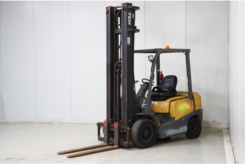 TCM FD25T3 - Dieselstapler: das Bild 3 TCM FD25T3 - Dieselstapler: das Bild 3