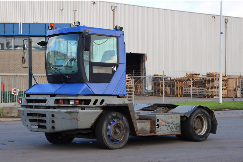 Terberg TT220 - Terminaltraktor: das Bild 3 Terberg TT220 - Terminaltraktor: das Bild 3