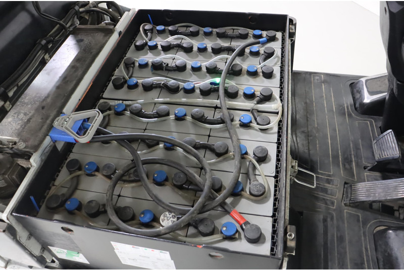 Elektrostapler UniCarriers AG1N1L18Q: das Bild 8