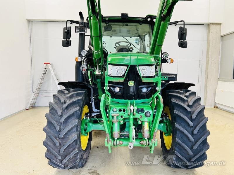 John Deere 6130R - Traktor: das Bild 4 John Deere 6130R - Traktor: das Bild 4