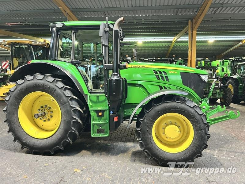 John Deere 6155M - Traktor: das Bild 4 John Deere 6155M - Traktor: das Bild 4