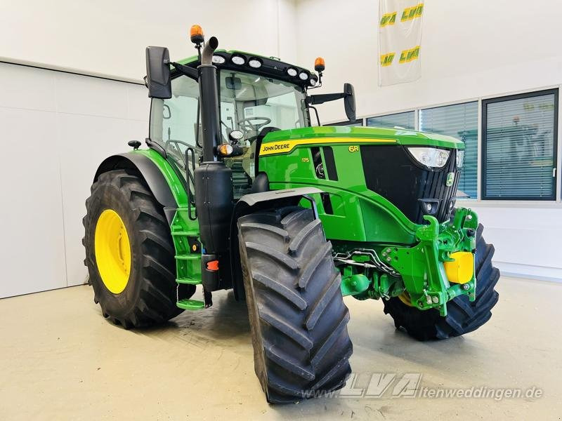 John Deere 6R 175 - Traktor: das Bild 3 John Deere 6R 175 - Traktor: das Bild 3