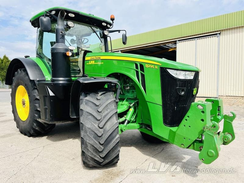 John Deere 8295R - Traktor: das Bild 2 John Deere 8295R - Traktor: das Bild 2