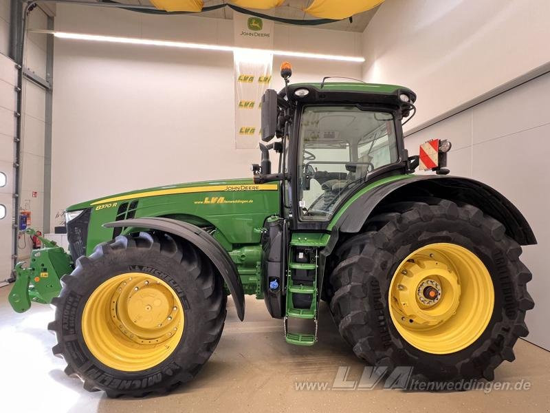 John Deere 8370R E23 PowerShift - Traktor: das Bild 3 John Deere 8370R E23 PowerShift - Traktor: das Bild 3