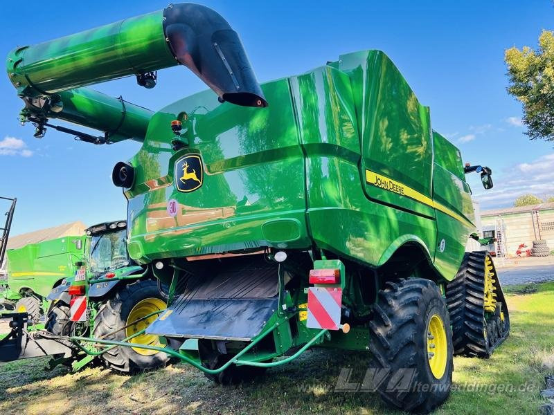 John Deere S780 - Mähdrescher: das Bild 4 John Deere S780 - Mähdrescher: das Bild 4