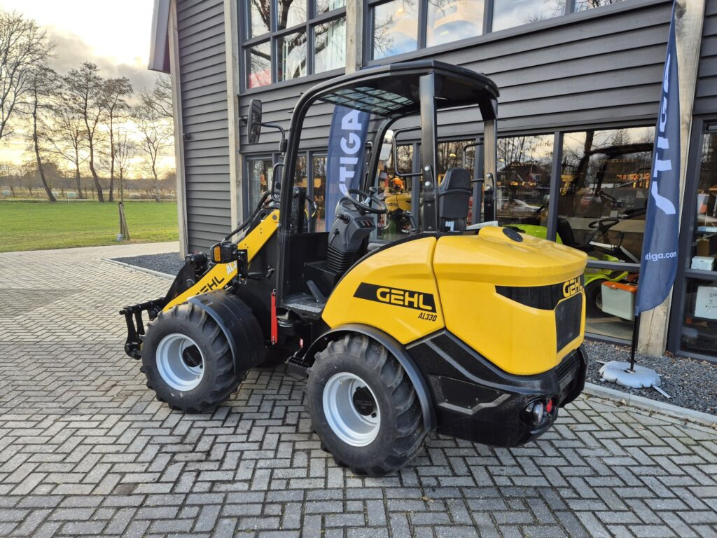 GEHL AL330 loader - Hoflader: das Bild 3 GEHL AL330 loader - Hoflader: das Bild 3