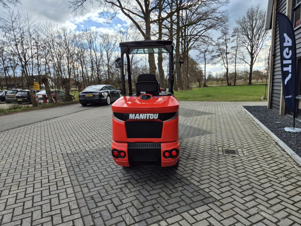 MANITOU MLA 3-25H miniloader - Hoflader: das Bild 4 MANITOU MLA 3-25H miniloader - Hoflader: das Bild 4