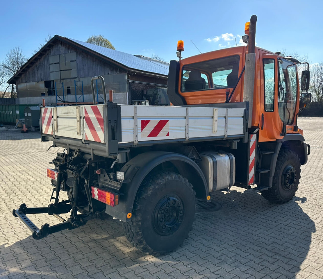 Unimog 400 - U400 405 02734 mit Heckkraftheber Mer - Kipper: das Bild 5 Unimog 400 - U400 405 02734 mit Heckkraftheber Mer - Kipper: das Bild 5