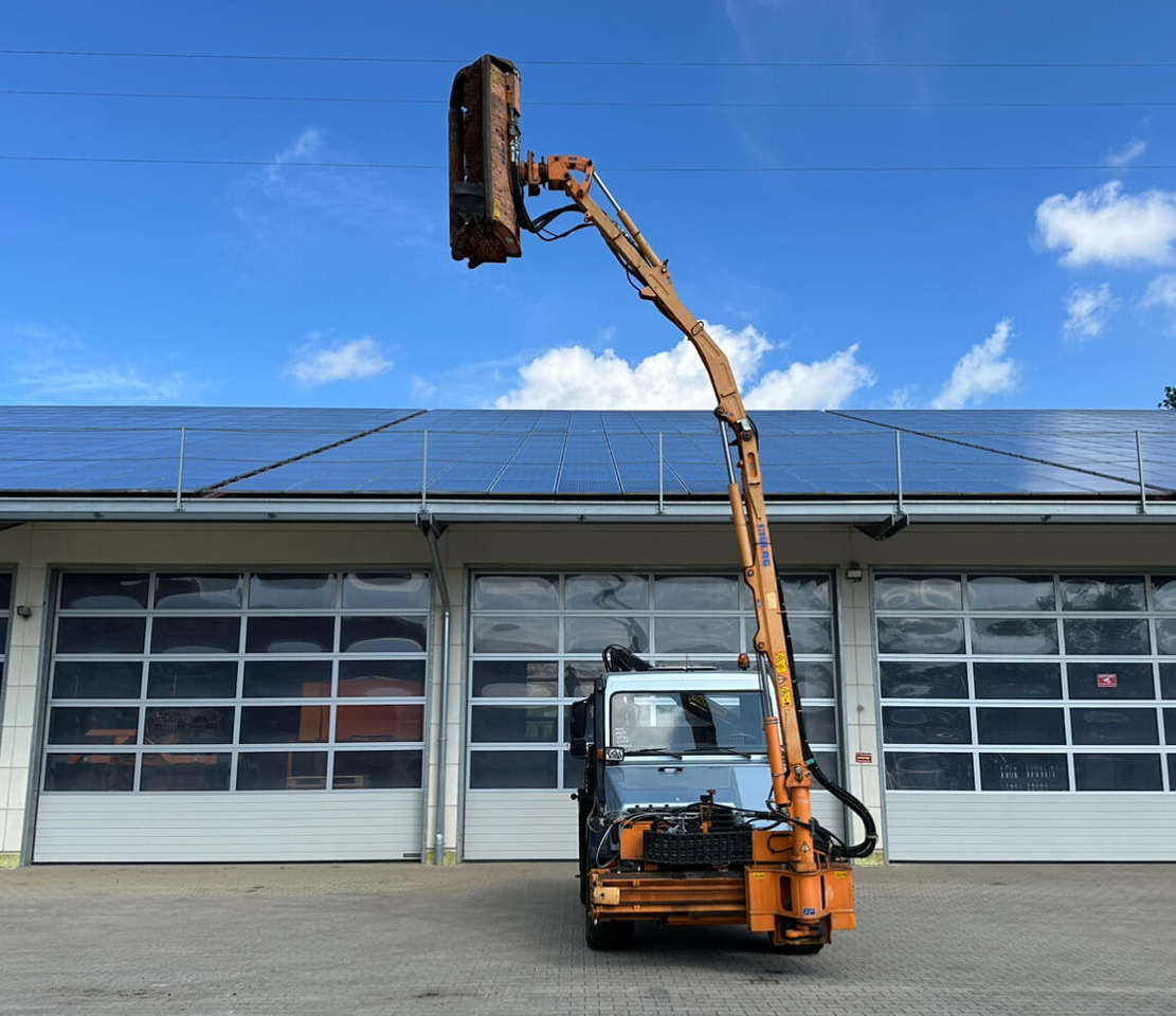 Unimog Frontauslegermähgerät Mulag FME600 - Böschungsmäher: das Bild 5 Unimog Frontauslegermähgerät Mulag FME600 - Böschungsmäher: das Bild 5