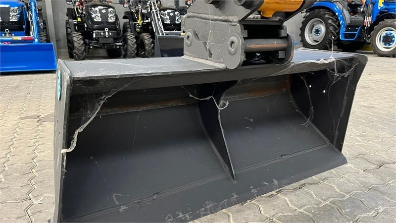 C&P Skovl NY 100cm planereskovl med S30-150 skifte på - Schaufel für Baumaschine: das Bild 1 C&P Skovl NY 100cm planereskovl med S30-150 skifte på - Schaufel für Baumaschine: das Bild 1