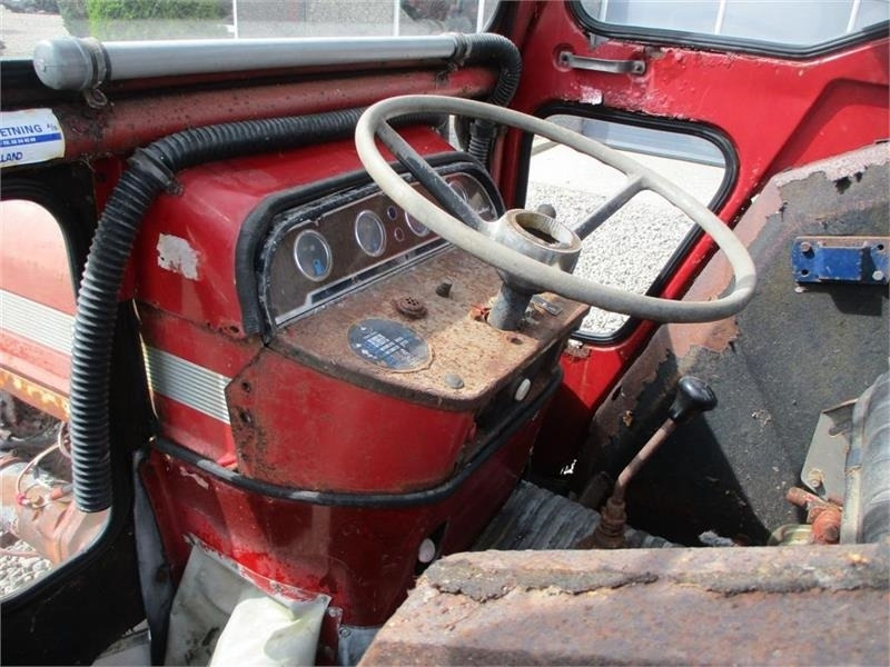 IH 444 Motor sidder fast - Traktor: das Bild 5 IH 444 Motor sidder fast - Traktor: das Bild 5