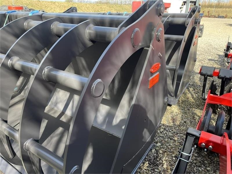 JST Overfalds skovl 300 med skårende tænder og med eks - Schaufel für Baumaschine: das Bild 5 JST Overfalds skovl 300 med skårende tænder og med eks - Schaufel für Baumaschine: das Bild 5