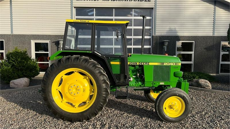 Traktor John Deere 2040 Med nye dæk hele vejen rundt: das Bild 10 Traktor John Deere 2040 Med nye dæk hele vejen rundt: das Bild 10