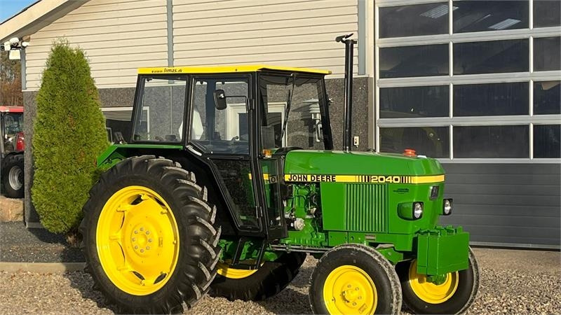 Traktor John Deere 2040 Med nye dæk hele vejen rundt: das Bild 14 Traktor John Deere 2040 Med nye dæk hele vejen rundt: das Bild 14
