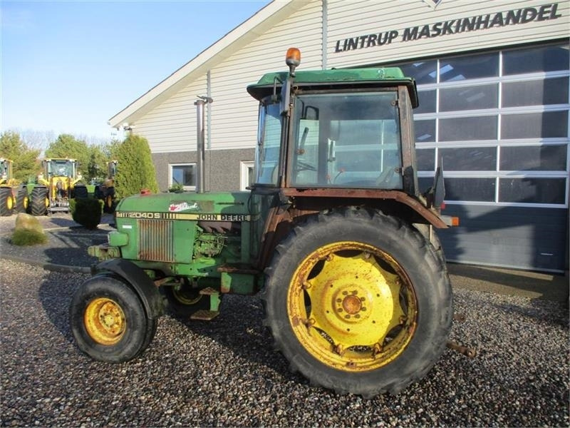 John Deere 2040 S - Traktor: das Bild 3 John Deere 2040 S - Traktor: das Bild 3