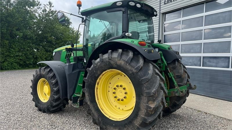 John Deere 6170R AutoPower med frontlift - Traktor: das Bild 3 John Deere 6170R AutoPower med frontlift - Traktor: das Bild 3