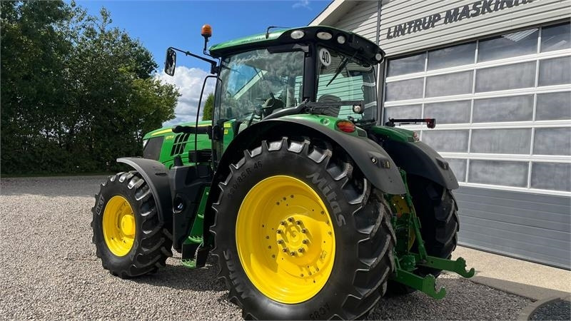 John Deere 6175R Med frontlift og frontPTO samt luft anlæg - Traktor: das Bild 3 John Deere 6175R Med frontlift og frontPTO samt luft anlæg - Traktor: das Bild 3