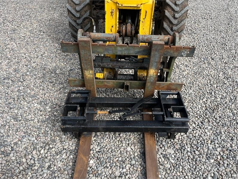 Kramer 750T Allrad med pallegafler og adabter. Med telesk - Teleskoplader: das Bild 4 Kramer 750T Allrad med pallegafler og adabter. Med telesk - Teleskoplader: das Bild 4