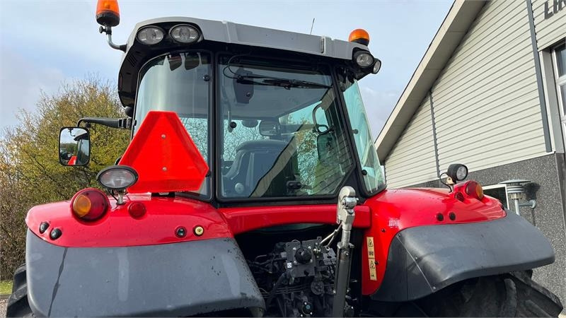 Massey Ferguson 7718 Dyna VT Med frontlift og frontPTO - Traktor: das Bild 5 Massey Ferguson 7718 Dyna VT Med frontlift og frontPTO - Traktor: das Bild 5