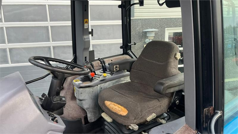 New Holland 8970 Velholdt super stærk traktor - Traktor: das Bild 4 New Holland 8970 Velholdt super stærk traktor - Traktor: das Bild 4