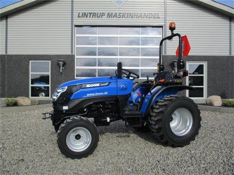 Solis 26 6+2 gearmaskine med Servostyrring og Industri h - Traktor: das Bild 1 Solis 26 6+2 gearmaskine med Servostyrring og Industri h - Traktor: das Bild 1