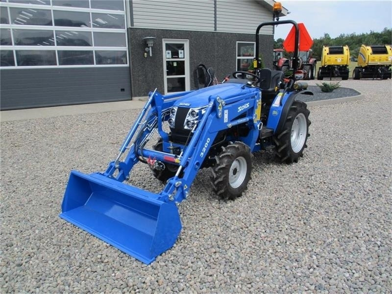 Solis 26 Gearmaskine med servostyrring og fuldhydraulisk - Kommunaltraktor: das Bild 2 Solis 26 Gearmaskine med servostyrring og fuldhydraulisk - Kommunaltraktor: das Bild 2