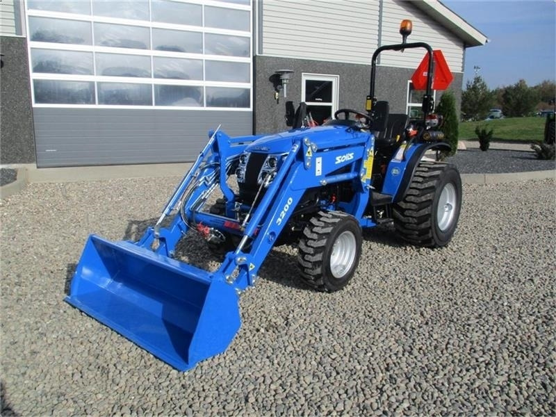 Solis S26 6+2 gearmaskine med Servostyring og fuldhydrau - Traktor: das Bild 4 Solis S26 6+2 gearmaskine med Servostyring og fuldhydrau - Traktor: das Bild 4