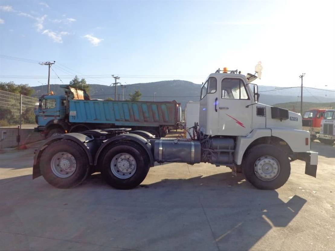 Sattelzugmaschine Volvo N 12 VOLVO N12 (6X4): das Bild 7