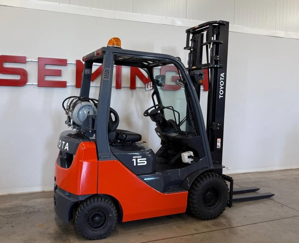 Toyota 10926 - 02-8FG15 - Treibgasstapler: das Bild 3 Toyota 10926 - 02-8FG15 - Treibgasstapler: das Bild 3