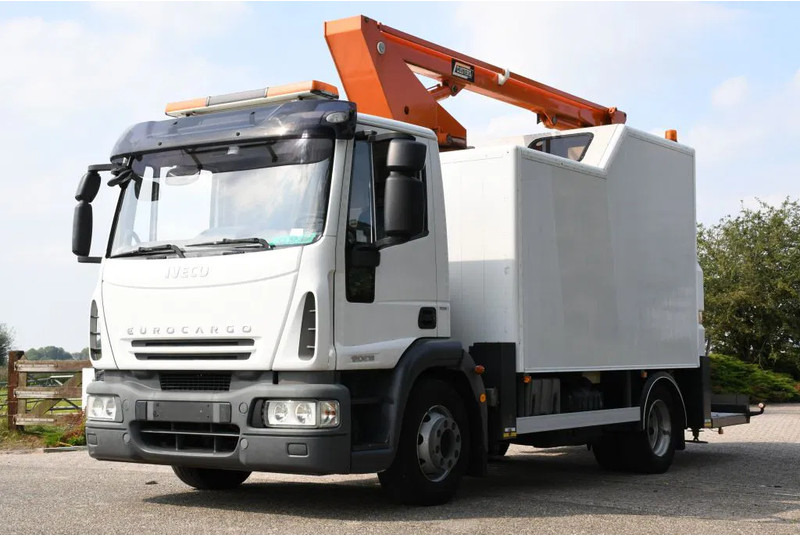 Iveco EuroCargo 120 E18!! ARBEITSBUHNE/SKYWORKER/HOOGWERKER!!EURO5!! CUSTERS!! - LKW: das Bild 4 Iveco EuroCargo 120 E18!! ARBEITSBUHNE/SKYWORKER/HOOGWERKER!!EURO5!! CUSTERS!! - LKW: das Bild 4
