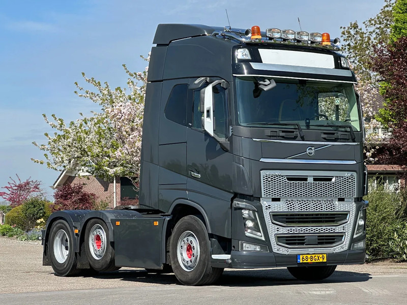Volvo FH 16 750!!6x2!!ONLY 318TKM!! - Sattelzugmaschine: das Bild 1 Volvo FH 16 750!!6x2!!ONLY 318TKM!! - Sattelzugmaschine: das Bild 1