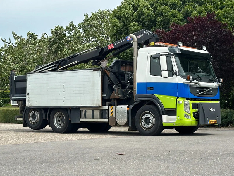 Volvo FM 330 186dkm! !!6X2!!Kraan/KIPPER!!RADIO REMOTE! EX-GEMEENTE/KOMMUNAL! - Kipper, Autokran: das Bild 2 Volvo FM 330 186dkm! !!6X2!!Kraan/KIPPER!!RADIO REMOTE! EX-GEMEENTE/KOMMUNAL! - Kipper, Autokran: das Bild 2