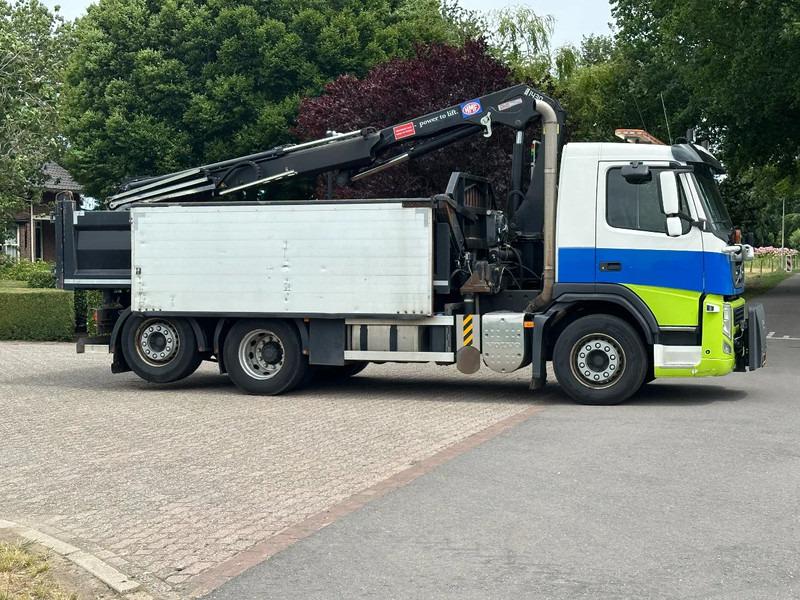 Volvo FM 330 186dkm! !!6X2!!Kraan/KIPPER!!RADIO REMOTE! EX-GEMEENTE/KOMMUNAL! - Kipper, Autokran: das Bild 5 Volvo FM 330 186dkm! !!6X2!!Kraan/KIPPER!!RADIO REMOTE! EX-GEMEENTE/KOMMUNAL! - Kipper, Autokran: das Bild 5