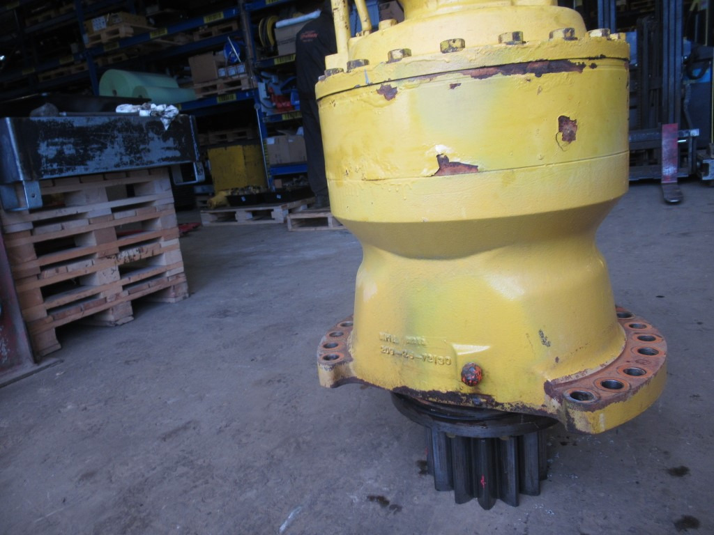 Komatsu 209-26-00040 - Schwenkmotor für Baumaschine: das Bild 2 Komatsu 209-26-00040 - Schwenkmotor für Baumaschine: das Bild 2