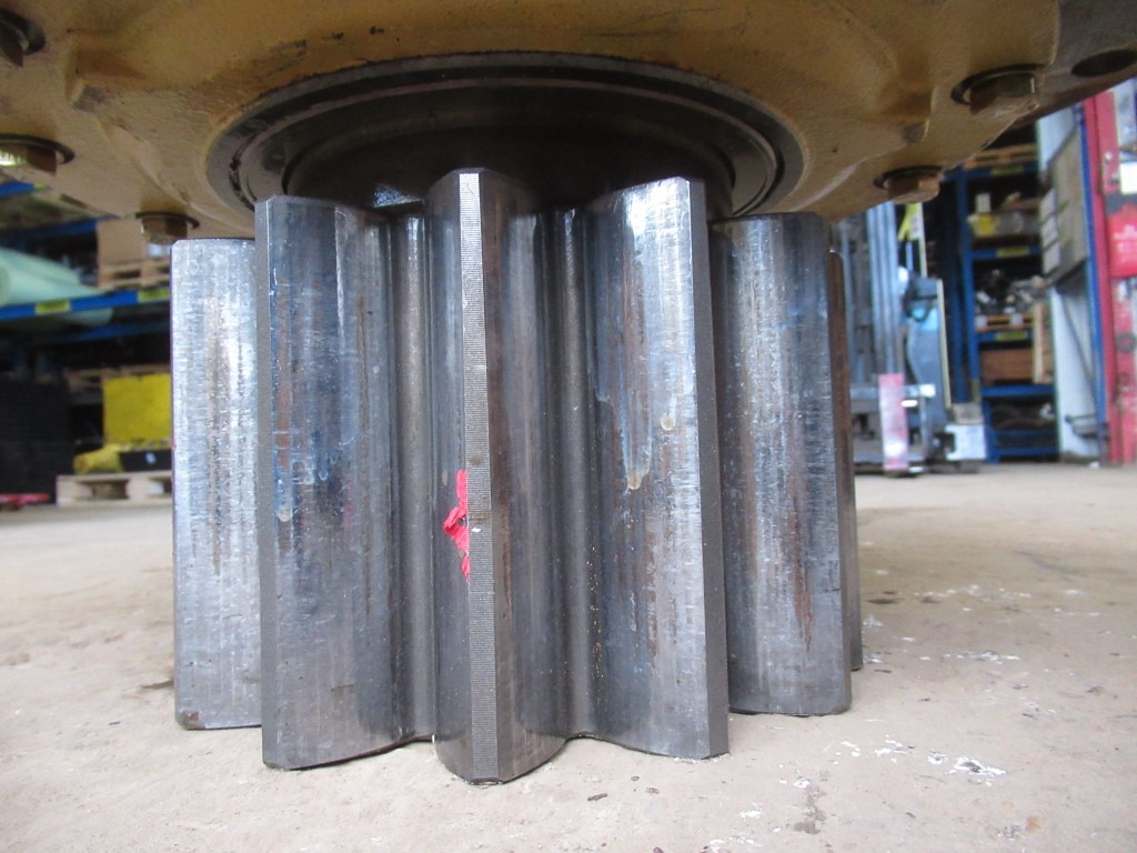 Komatsu 209-26-00040 - Schwenkmotor für Baumaschine: das Bild 3 Komatsu 209-26-00040 - Schwenkmotor für Baumaschine: das Bild 3