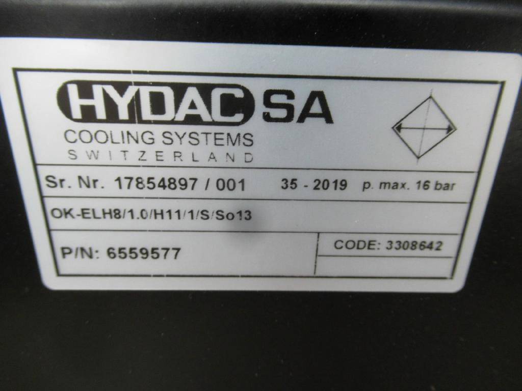 New Holland 6559577 - Kühler für Baumaschine: das Bild 4 New Holland 6559577 - Kühler für Baumaschine: das Bild 4