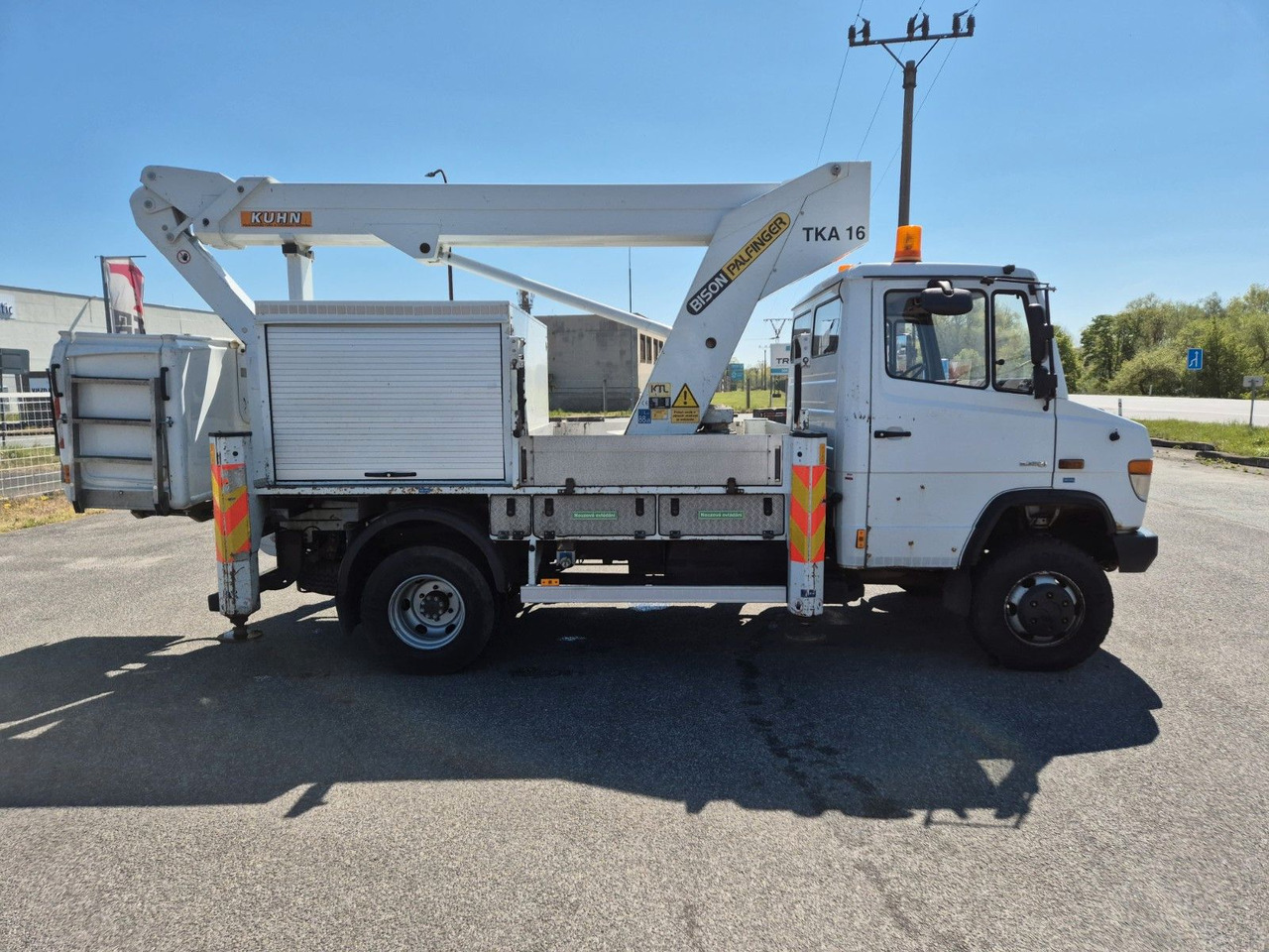 Palfinger TKA 16 - Mercedes-Benz Vario 816 D - LKW mit Arbeitsbühne: das Bild 3 Palfinger TKA 16 - Mercedes-Benz Vario 816 D - LKW mit Arbeitsbühne: das Bild 3