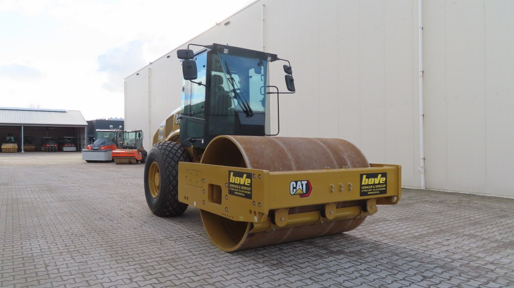 Walzenzug Caterpillar CS66B: das Bild 8