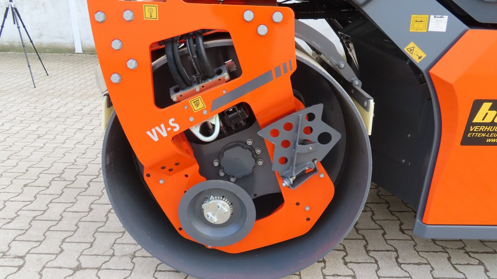 Straßenwalze Hamm HX70I VV-S: das Bild 13