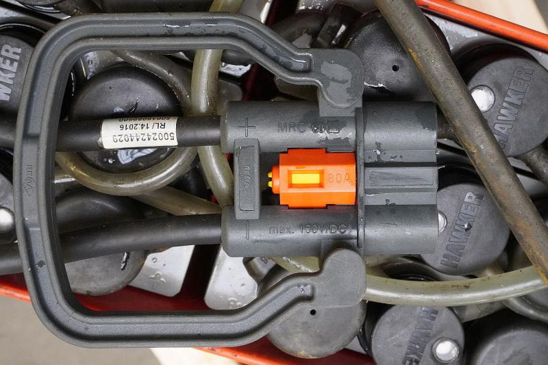 GRUMA 24 Volt 2 PzB 200 Ah - Batterie: das Bild 1 GRUMA 24 Volt 2 PzB 200 Ah - Batterie: das Bild 1