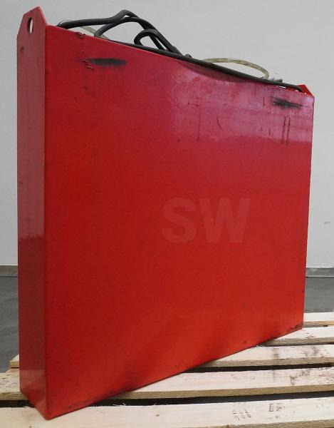 GRUMA 24 Volt 2 PzB 200 Ah - Batterie: das Bild 4 GRUMA 24 Volt 2 PzB 200 Ah - Batterie: das Bild 4