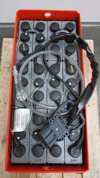 GRUMA 24 Volt 3 PzS 375 Ah - Batterie: das Bild 3 GRUMA 24 Volt 3 PzS 375 Ah - Batterie: das Bild 3