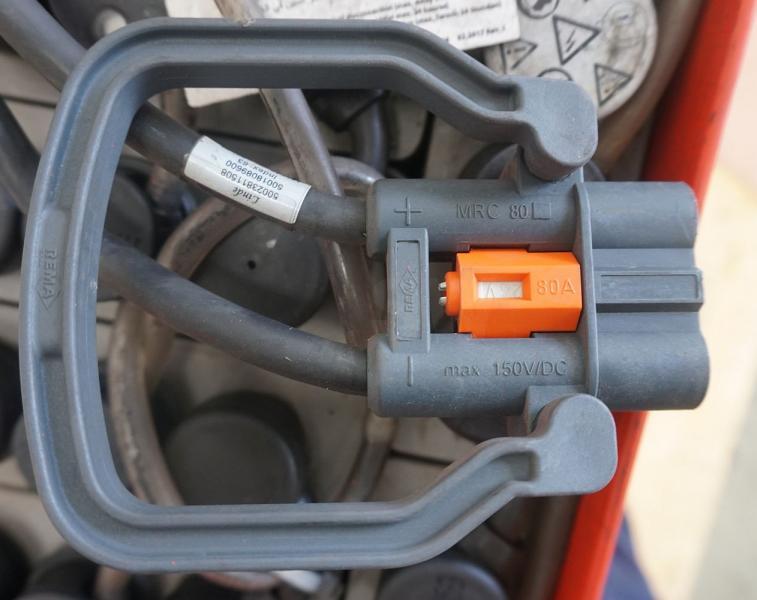 HAWKER 24 Volt 3 PzB 225 Ah - Batterie: das Bild 4 HAWKER 24 Volt 3 PzB 225 Ah - Batterie: das Bild 4