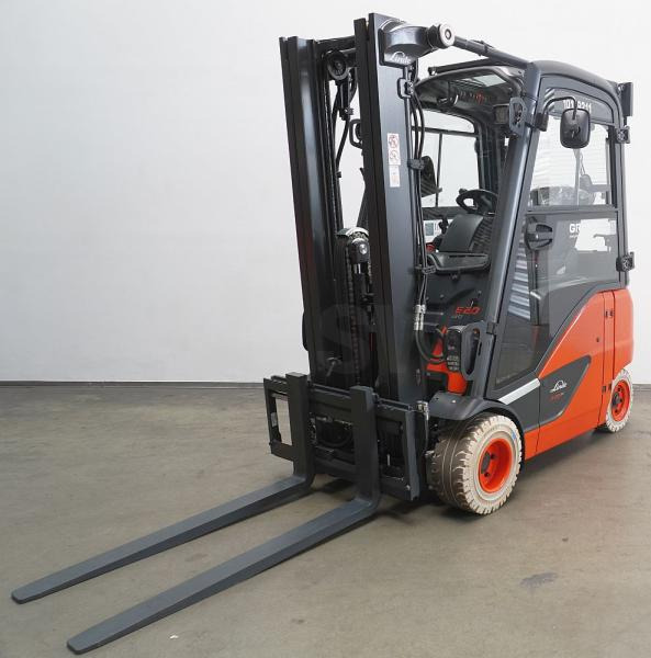 Linde E 20 PH EVO 386-02 - Elektrostapler: das Bild 1 Linde E 20 PH EVO 386-02 - Elektrostapler: das Bild 1