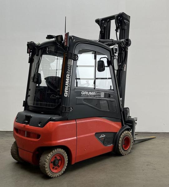 Linde E 20 PL EVO 386-02 - Elektrostapler: das Bild 2 Linde E 20 PL EVO 386-02 - Elektrostapler: das Bild 2