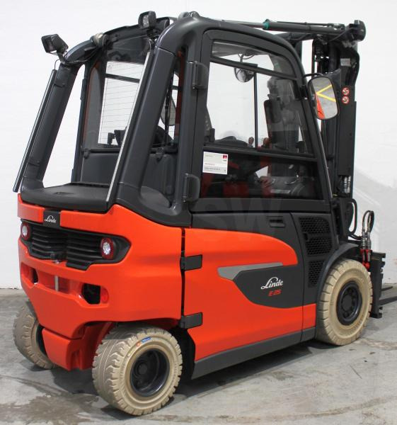 Linde E 25 1252 - Elektrostapler: das Bild 3 Linde E 25 1252 - Elektrostapler: das Bild 3